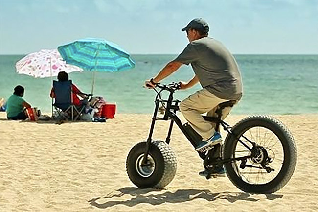 bike-on-sand